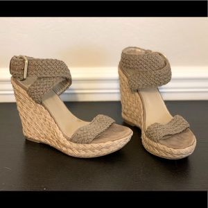 Stuart Weitzman ‘Alex’ Espadrille